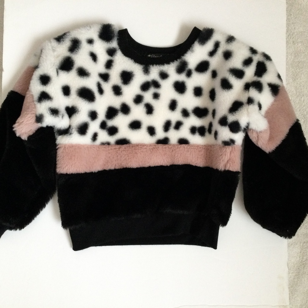 Extraordinary Faux Fur Over Head Jacket, Size 5